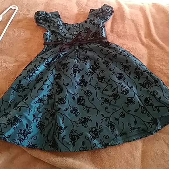 Girls toddler dress - Picture 4 of 4